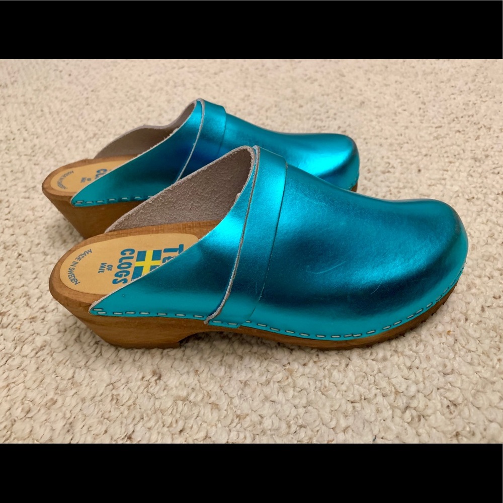 Tessa Clogs of Vail
